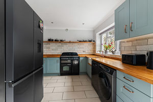 Photo 17- click for photo gallery